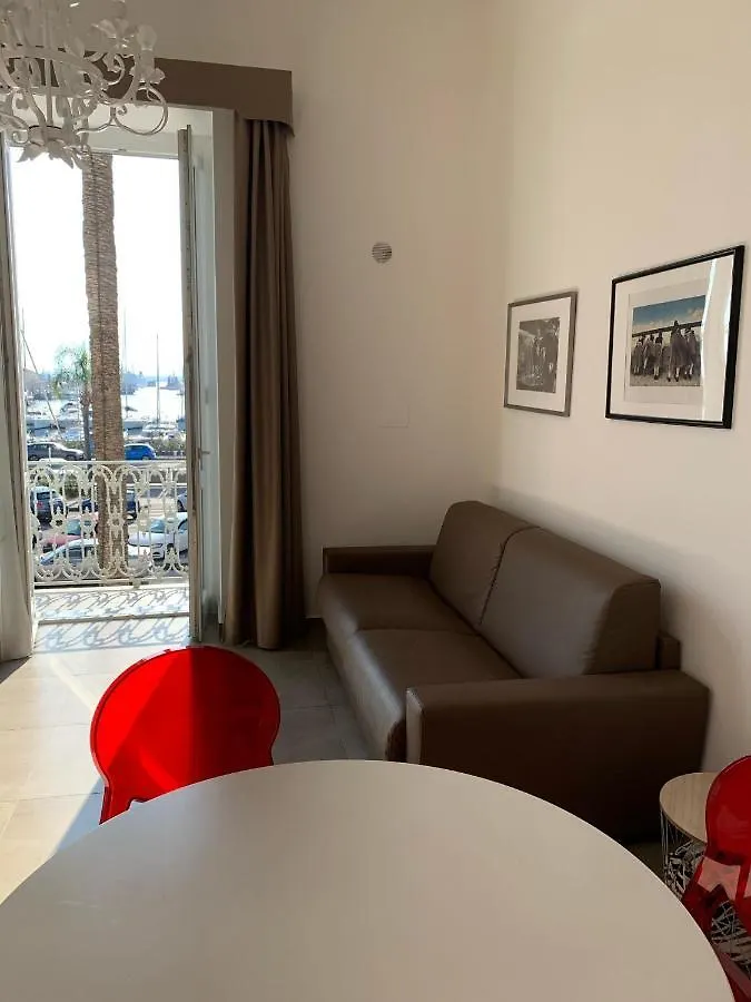 Liberty Palace Milazzo Konukevi